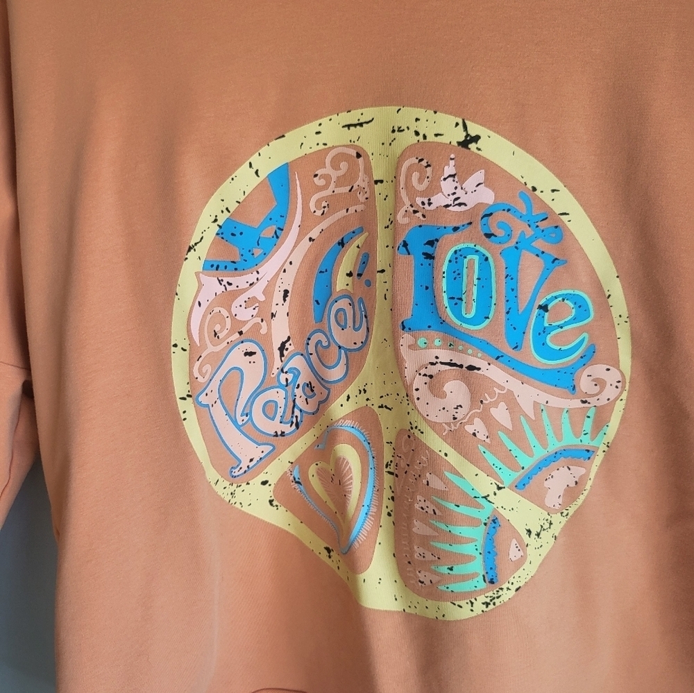 Orange "Peace Love" lightweight rolled edge sweatshirt - Picture 4 of 5